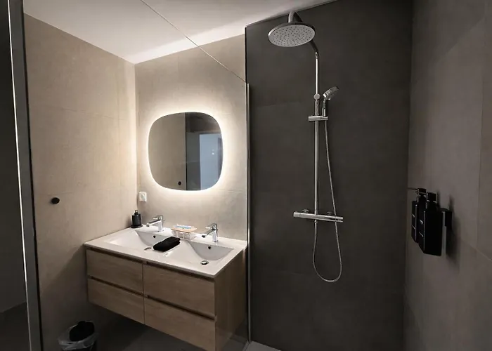 Eden's Garden Apartman